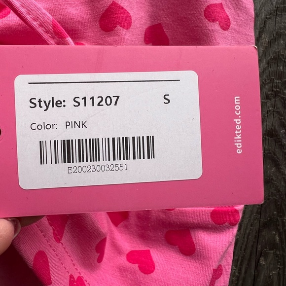 EDIKTED Heart Crop Adjustable Strap Top Women’s Small NWT NEW - Picture 5 of 10